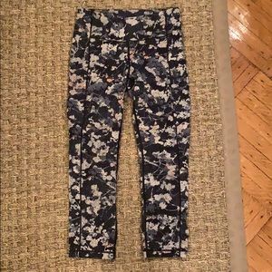 Lululemon Floral Speed Up Crop Luxtreme